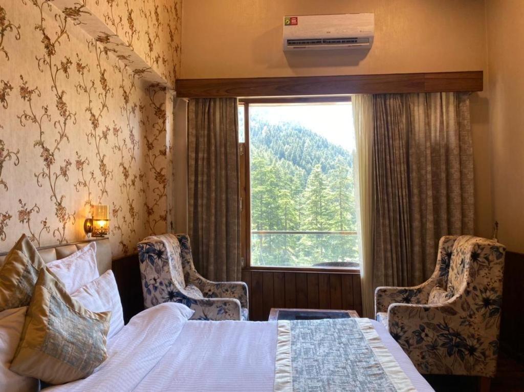Royal Castle Hotel Kasol Exterior photo